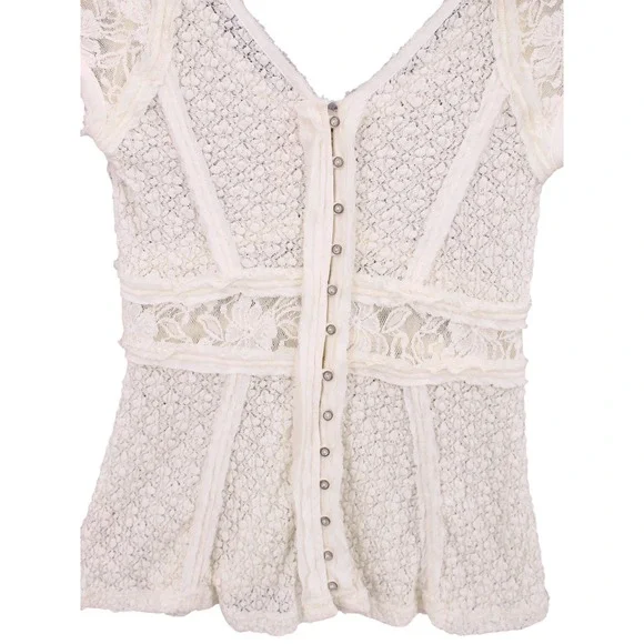 Free People Besties Top women Small Cream Lace Boho Back Button Cap Sleeve - Picture 7 of 14